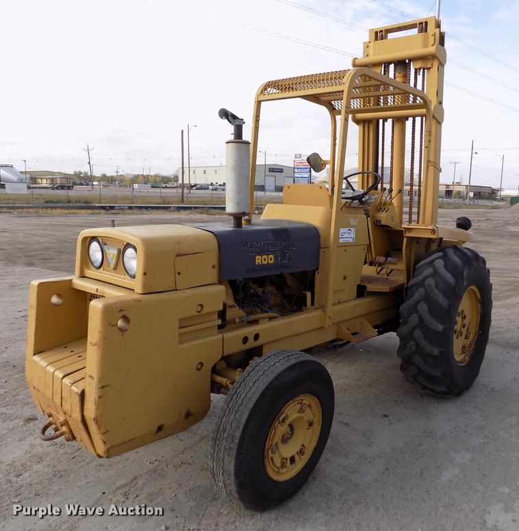 image for item DB9068 Massey-Ferguson MF2500 forklift