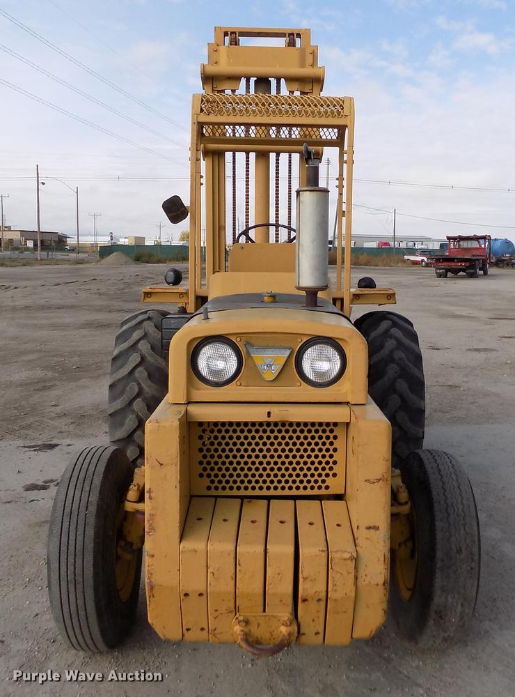 image for item DB9068 Massey-Ferguson MF2500 forklift