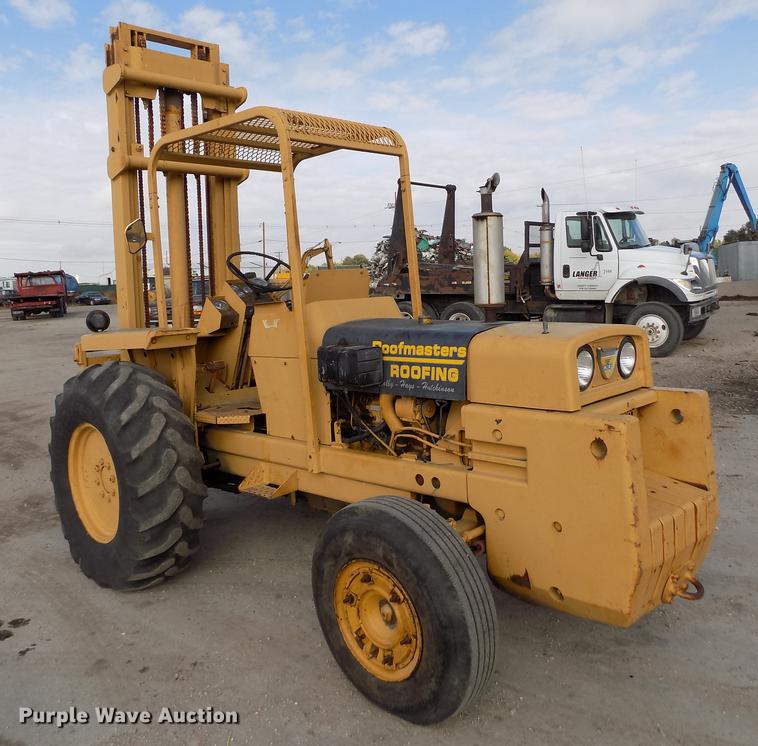 image for item DB9068 Massey-Ferguson MF2500 forklift