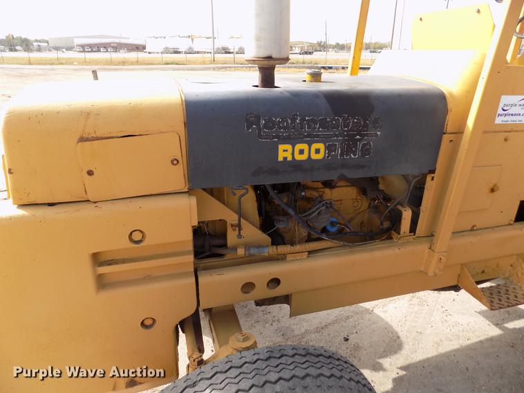 image for item DB9068 Massey-Ferguson MF2500 forklift