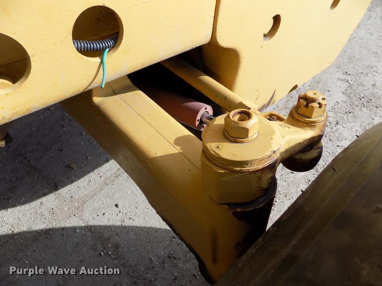 image for item DB9068 Massey-Ferguson MF2500 forklift