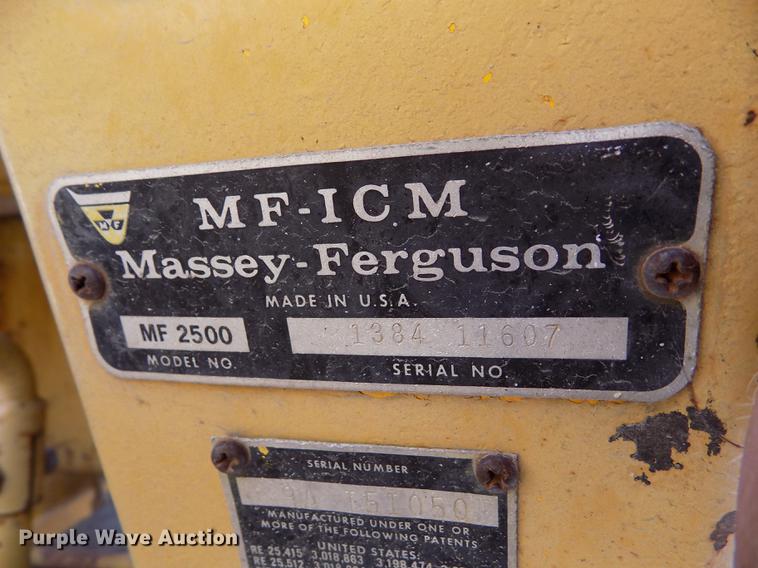 image for item DB9068 Massey-Ferguson MF2500 forklift
