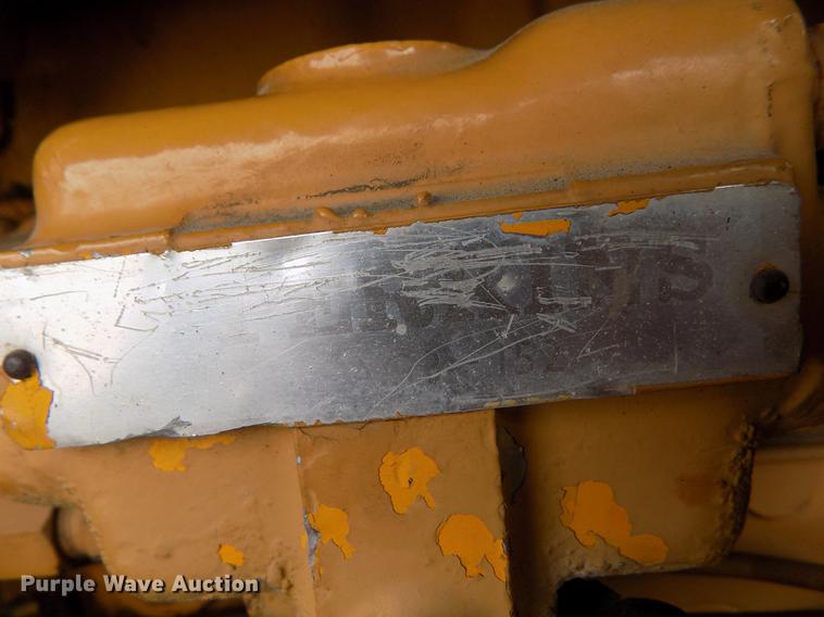 image for item DB9068 Massey-Ferguson MF2500 forklift