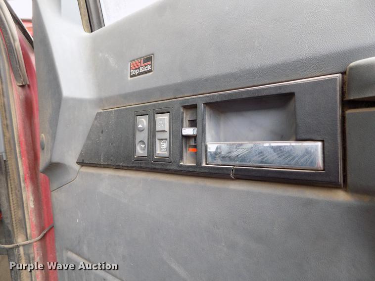 image for item DB9069 1991 GMC TopKick SL rollback truck