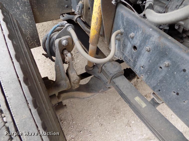 image for item DB9069 1991 GMC TopKick SL rollback truck