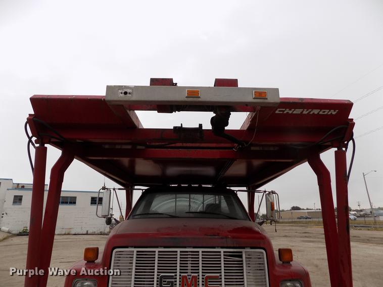 image for item DB9069 1991 GMC TopKick SL rollback truck