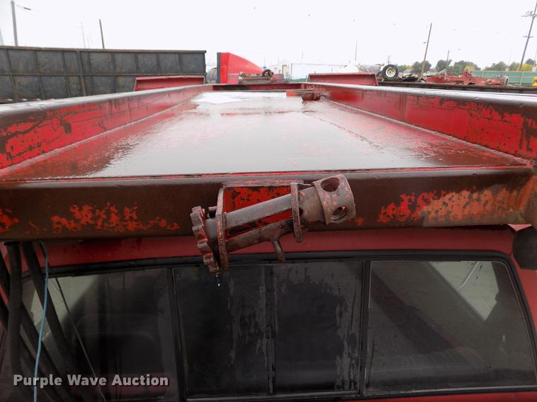 image for item DB9069 1991 GMC TopKick SL rollback truck