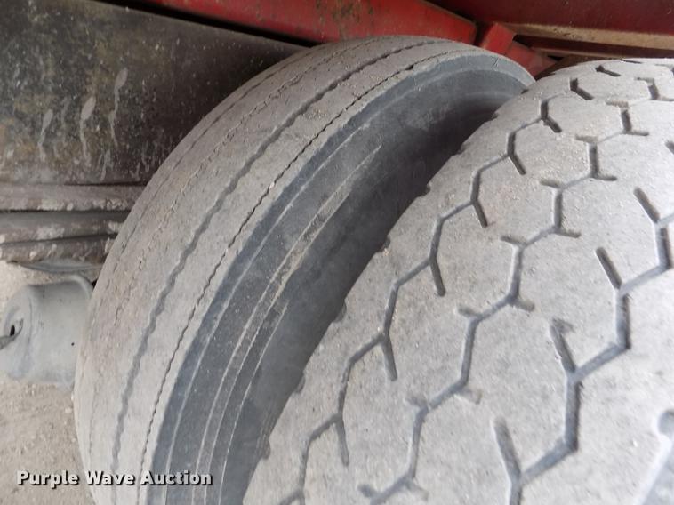 image for item DB9069 1991 GMC TopKick SL rollback truck