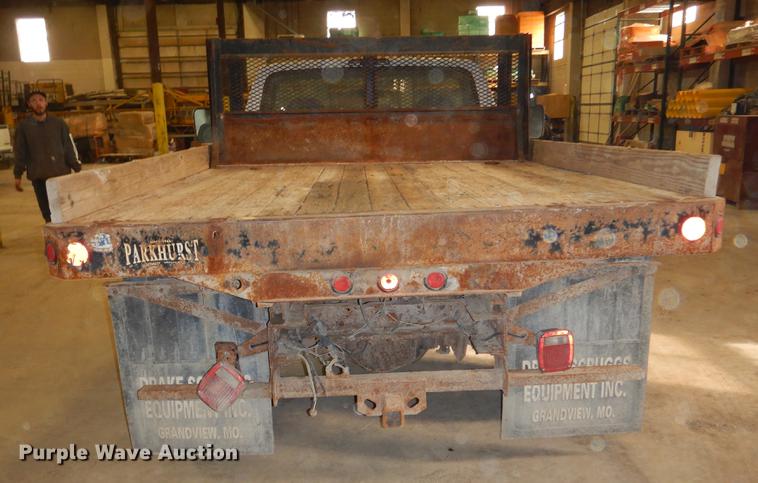 image for item DB9343 1997 Ford F350 XL dump flatbed pickup truck