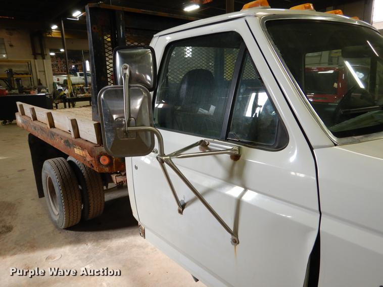 image for item DB9343 1997 Ford F350 XL dump flatbed pickup truck