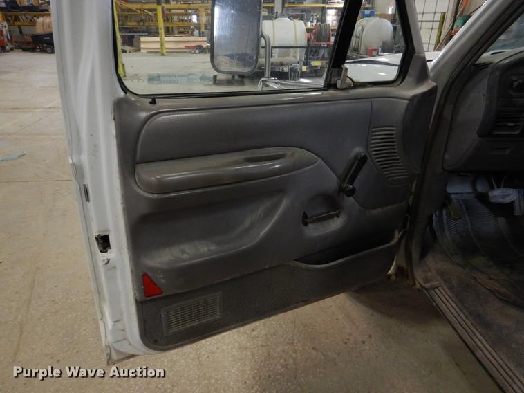 image for item DB9343 1997 Ford F350 XL dump flatbed pickup truck