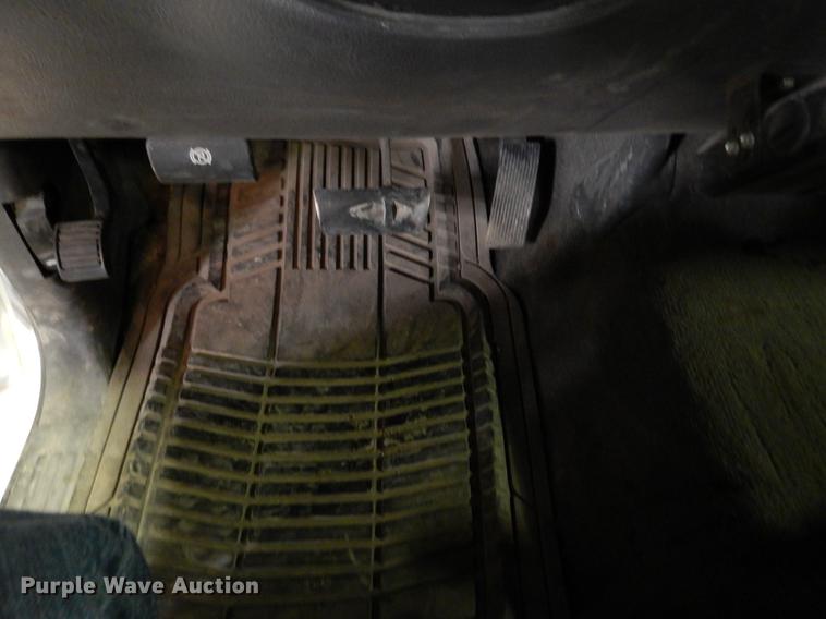 image for item DB9344 2006 Chevrolet Silverado 2500HD LT Ext. Cab pickup truck