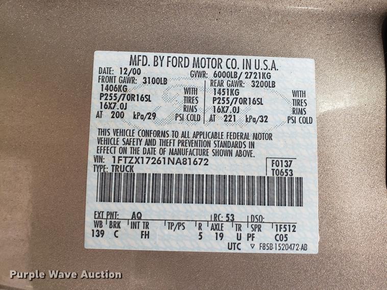 image for item DB9372 2001 Ford F150 SuperCab pickup truck