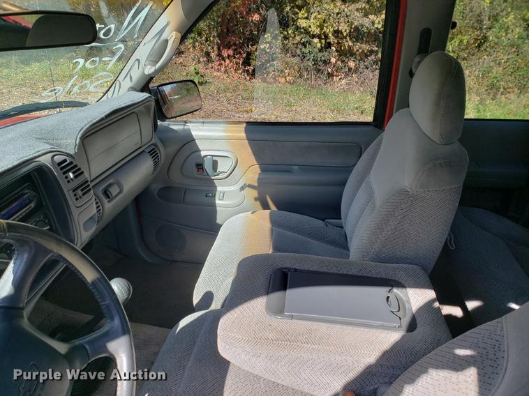 image for item DB9373 1998 Chevrolet C1500 pickup truck