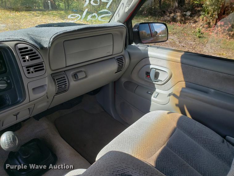 image for item DB9373 1998 Chevrolet C1500 pickup truck