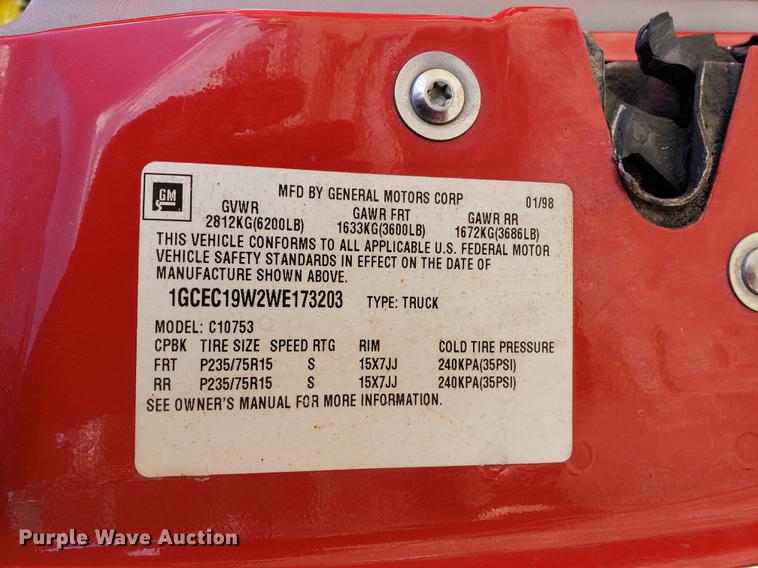 image for item DB9373 1998 Chevrolet C1500 pickup truck