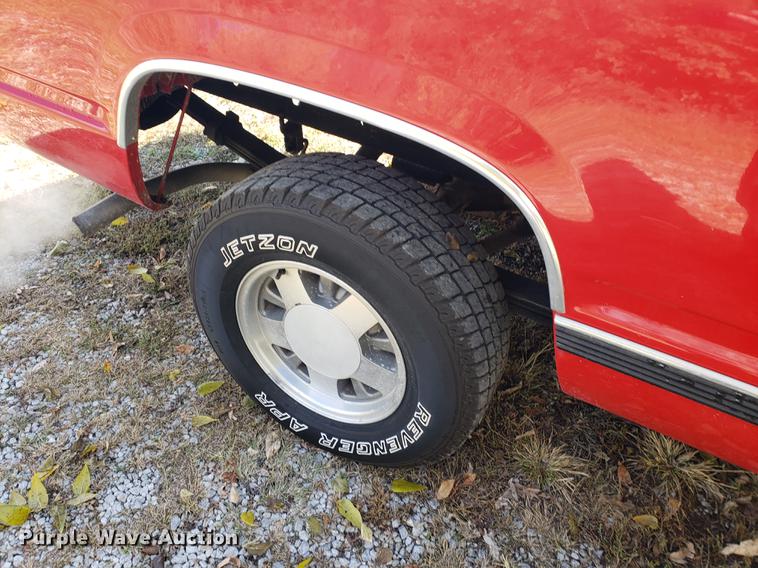 image for item DB9373 1998 Chevrolet C1500 pickup truck