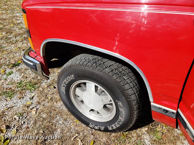 image for item DB9373 1998 Chevrolet C1500 pickup truck