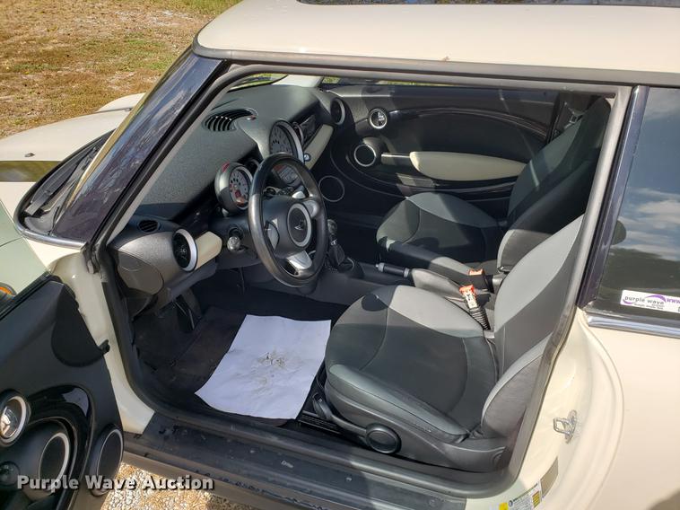 image for item DB9374 2008 Mini Cooper