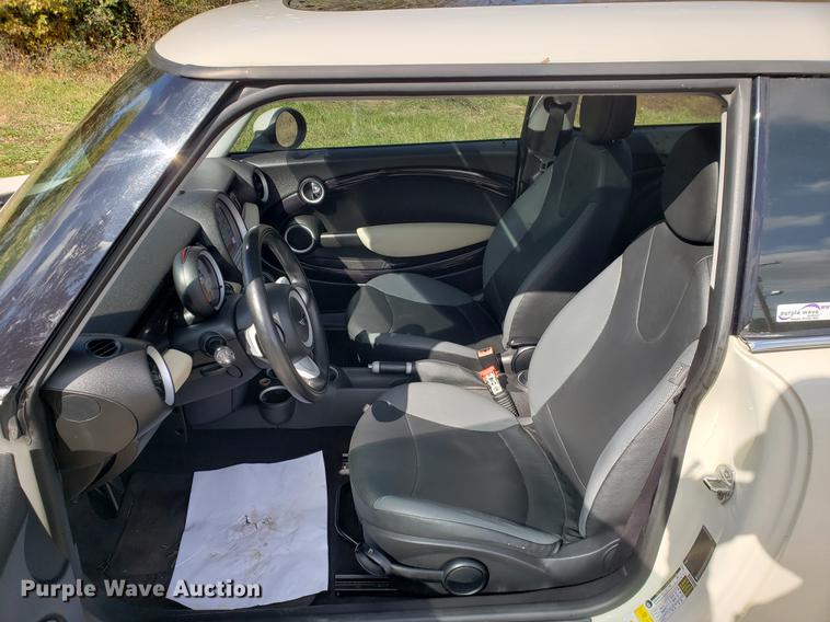 image for item DB9374 2008 Mini Cooper