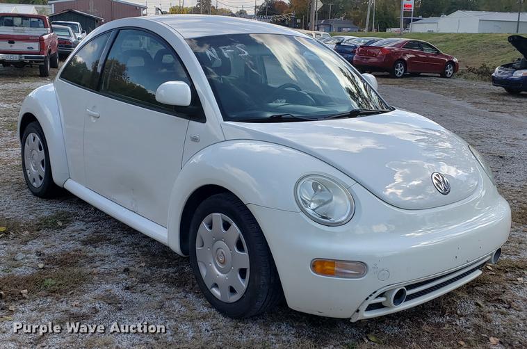 image for item DB9375 1999 Volkswagen New Beetle