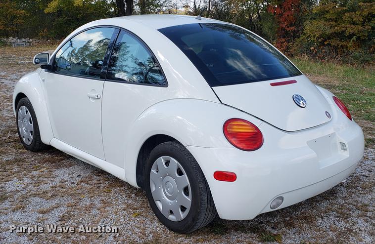 image for item DB9375 1999 Volkswagen New Beetle