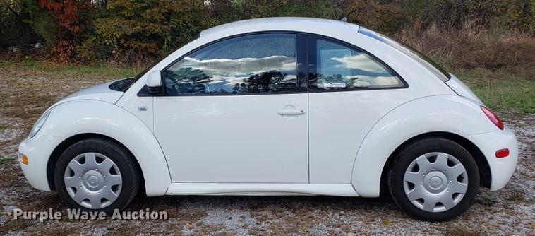 image for item DB9375 1999 Volkswagen New Beetle