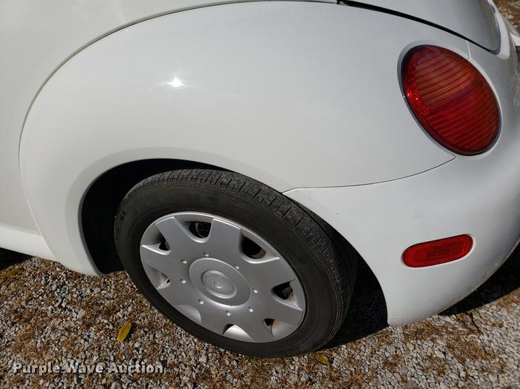image for item DB9375 1999 Volkswagen New Beetle