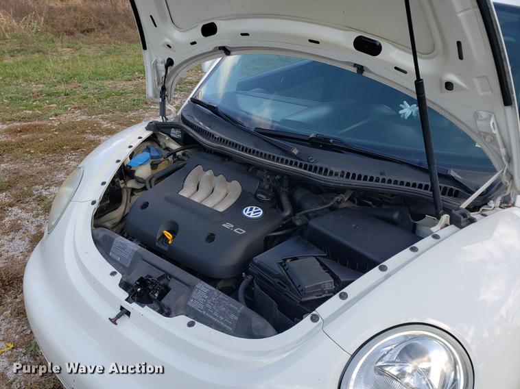 image for item DB9375 1999 Volkswagen New Beetle