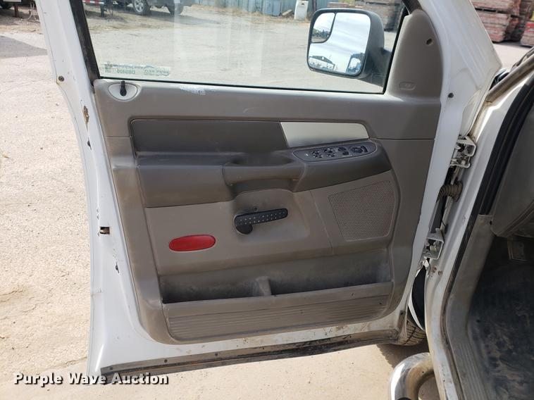 image for item DB9409 2008 Dodge Ram 3500 Quad Cab utility bed pickup truck