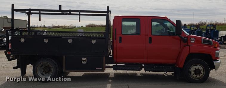 image for item DB9410 2004 GMC C4500 flatbed truck