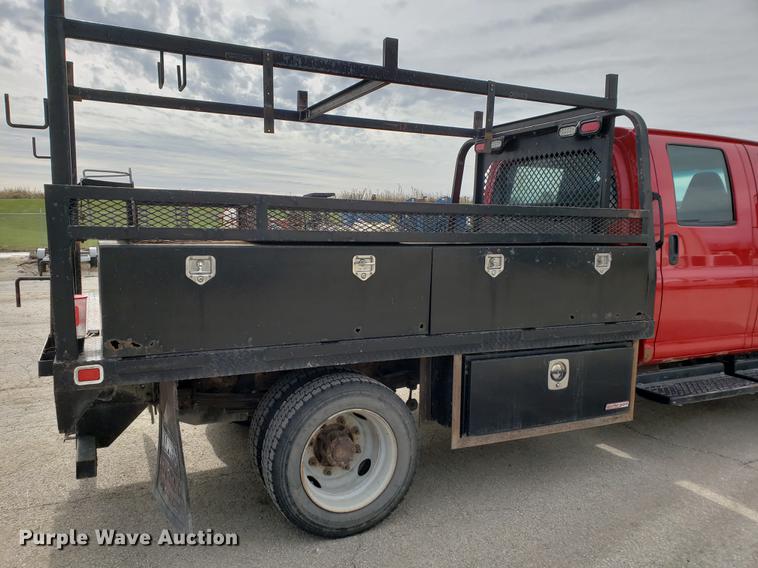 image for item DB9410 2004 GMC C4500 flatbed truck