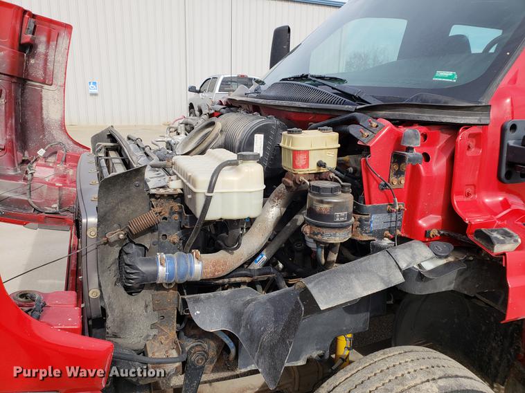 image for item DB9410 2004 GMC C4500 flatbed truck