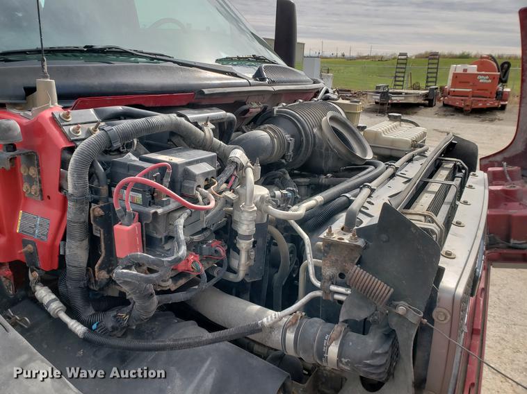 image for item DB9410 2004 GMC C4500 flatbed truck