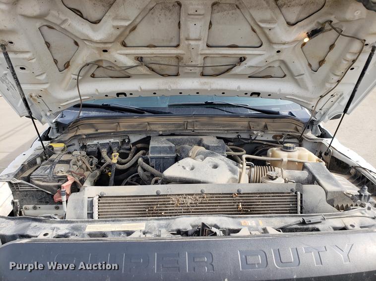 image for item DB9411 2013 Ford F250 Super Duty utility bed pickup truck