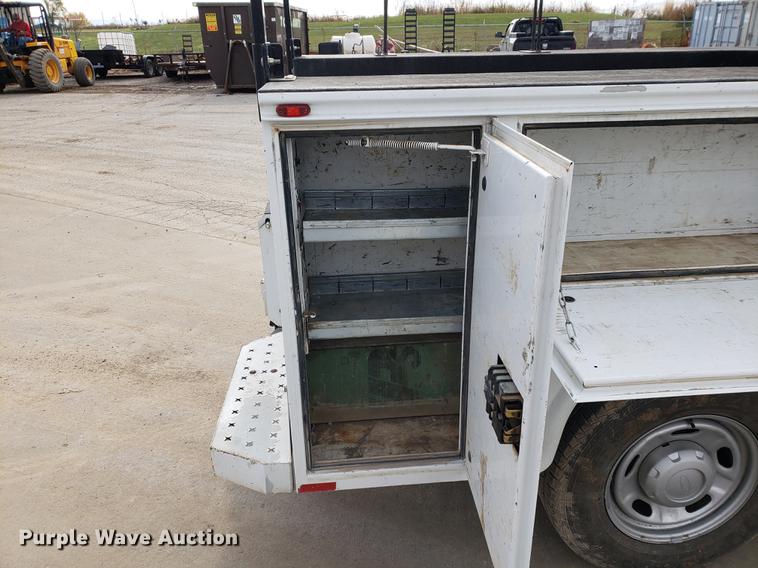 image for item DB9411 2013 Ford F250 Super Duty utility bed pickup truck