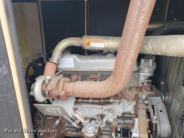 image for item DB9414 Mitsubishi four cylinder diesel engine