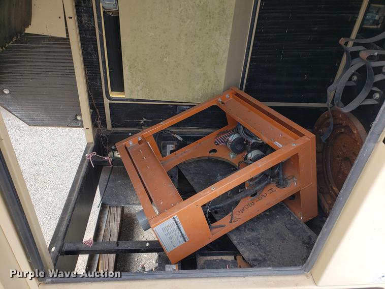 image for item DB9414 Mitsubishi four cylinder diesel engine