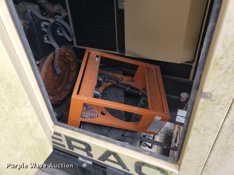 image for item DB9414 Mitsubishi four cylinder diesel engine