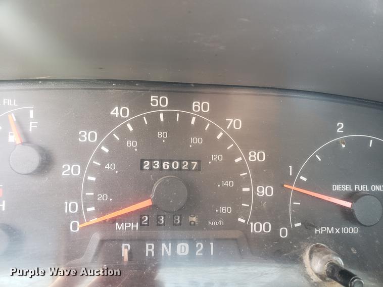 image for item DB9424 2001 Ford F450 Super Duty utility truck