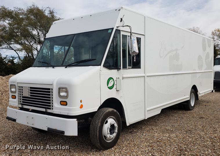 image for item DB9429 2009 Workhorse delivery truck