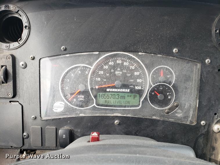 image for item DB9429 2009 Workhorse delivery truck