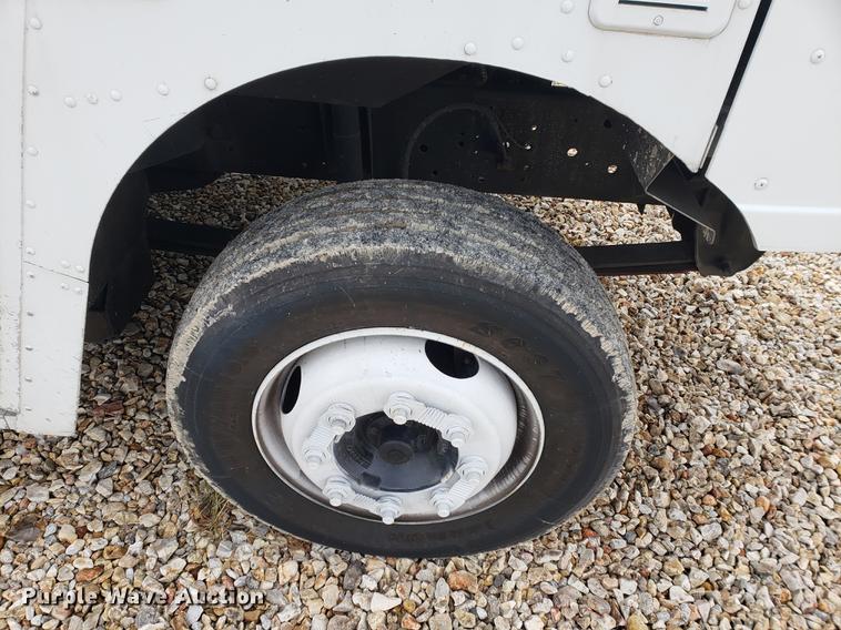 image for item DB9429 2009 Workhorse delivery truck