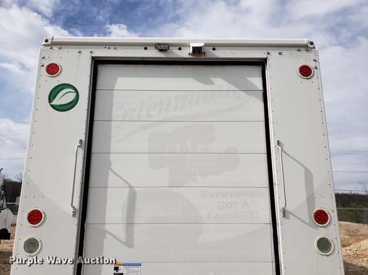image for item DB9429 2009 Workhorse delivery truck