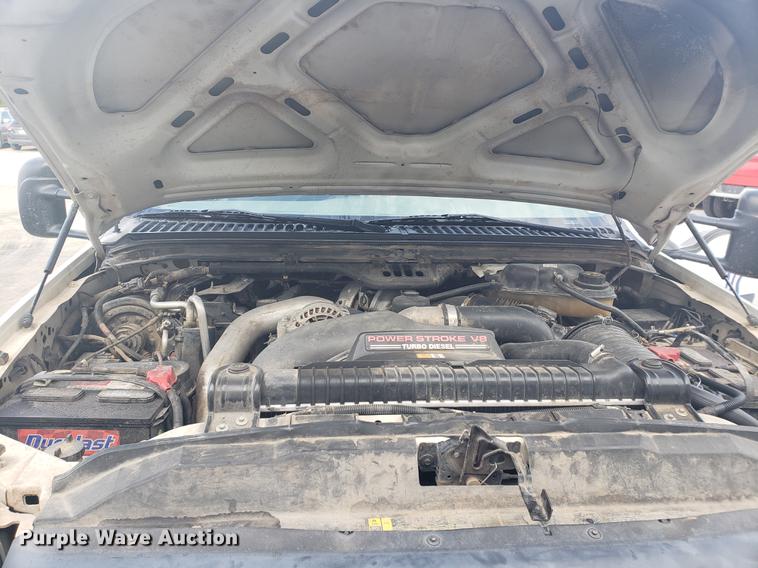 image for item DB9431 2006 Ford F450 Super Duty Crew Cab utility truck