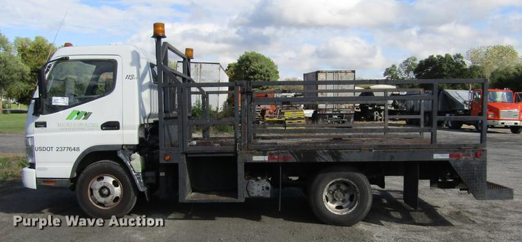 image for item DD2669 2008 Mitsubishi Fuso FE125 flatbed truck