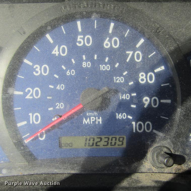 image for item DD2669 2008 Mitsubishi Fuso FE125 flatbed truck