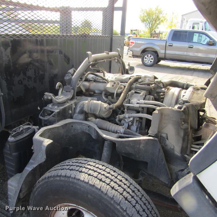 image for item DD2669 2008 Mitsubishi Fuso FE125 flatbed truck