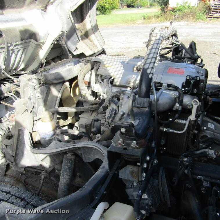 image for item DD2669 2008 Mitsubishi Fuso FE125 flatbed truck