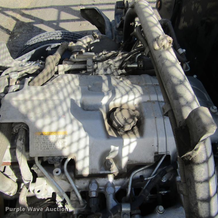 image for item DD2669 2008 Mitsubishi Fuso FE125 flatbed truck